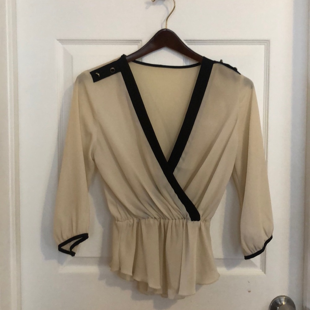 3/4 sleeved blouse